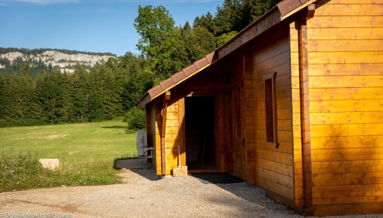 Les Jardins Du Herisson Chalet 2 Bonlieu Buitenkant foto